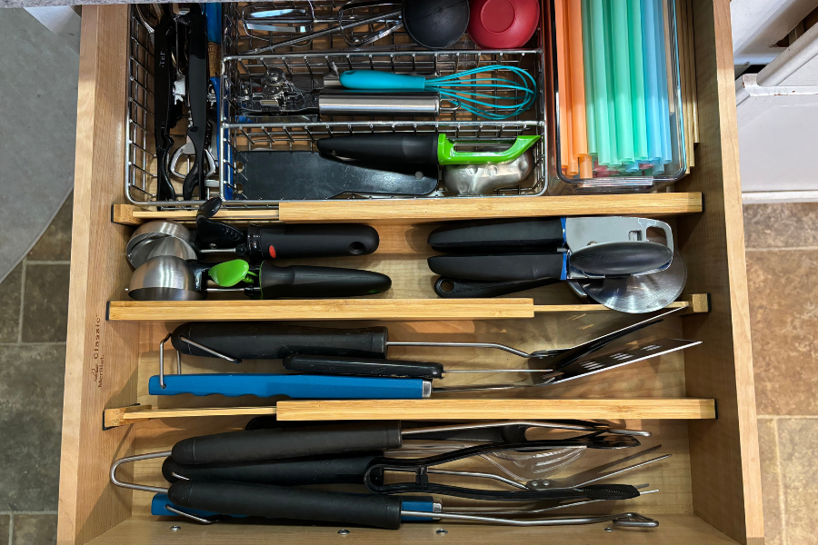 kitchen utensil organizer ideas