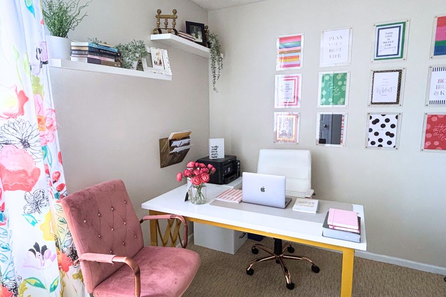 Pretty office